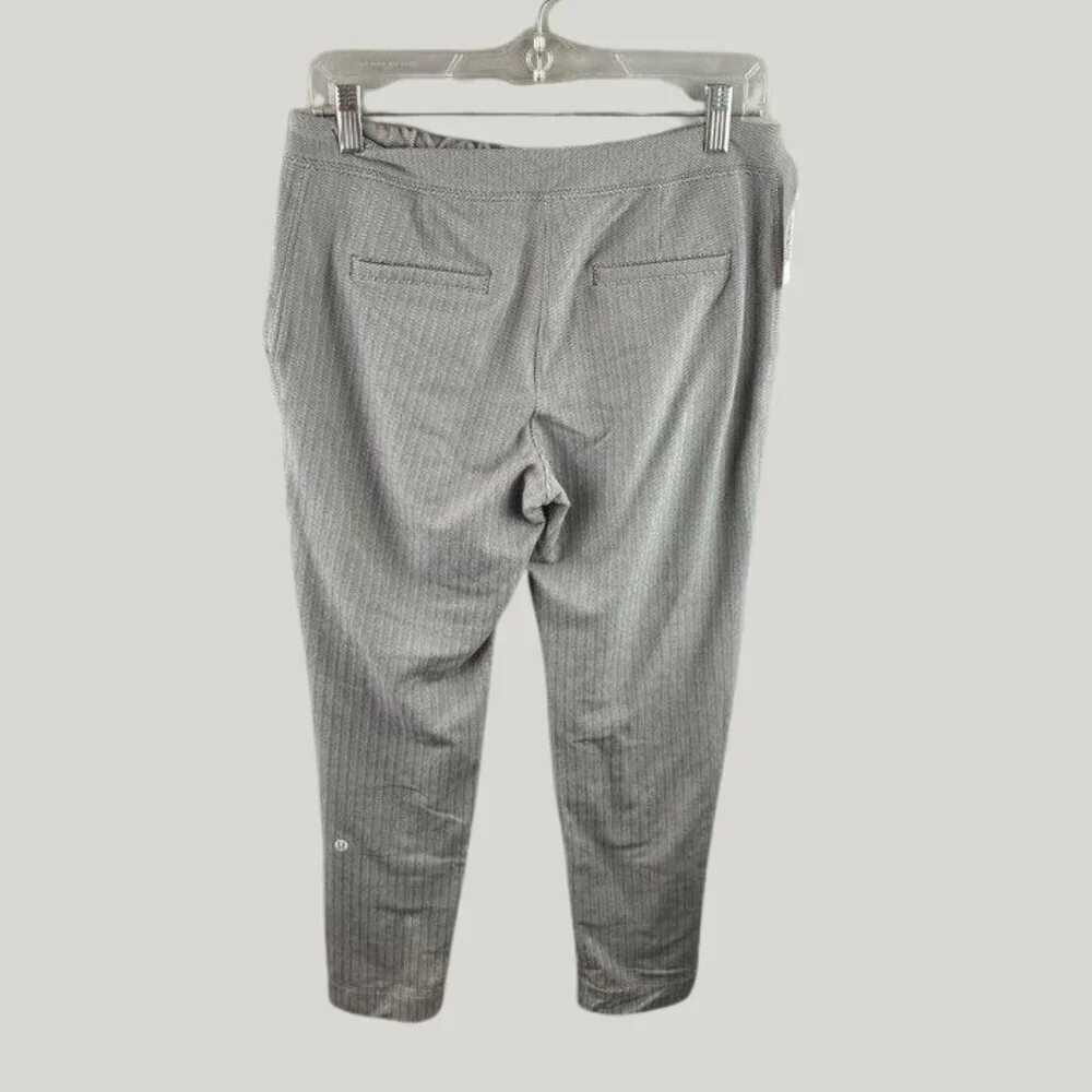 Lululemon Jet Crop Slim Herringbone - Size 6 - White Slate